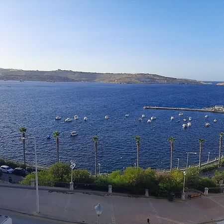 New Seafront Apartment - Spectacular Views St. Paul's Bay Exteriör bild